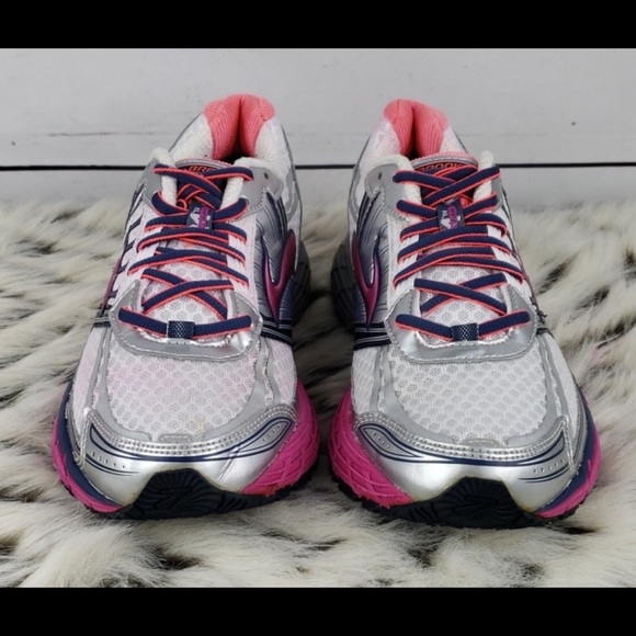 Brooks Adrenaline GTS 14 - Picture 2 of 7